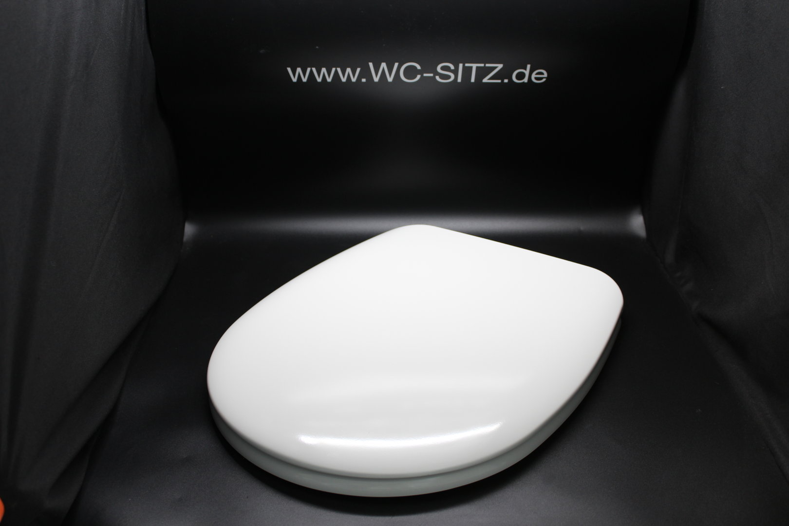 WC-Sitz Twist mit Edelstahlscharnier Farbe manhattan passend auf Renova Nr.1 